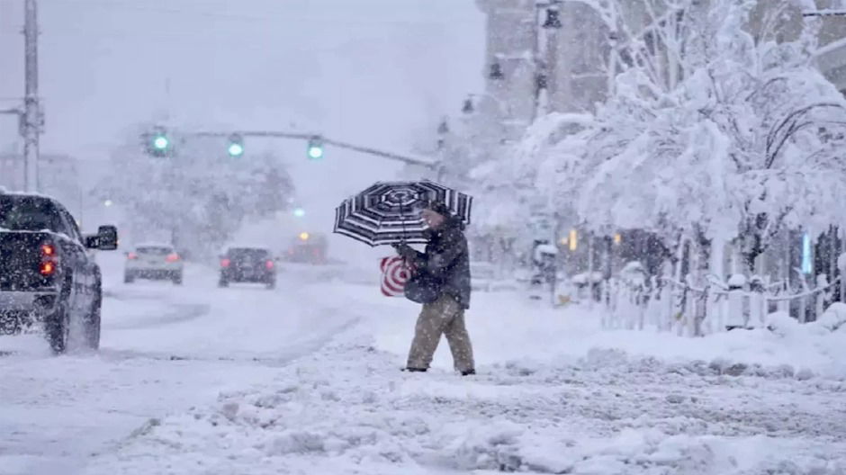 বাংলাদেশে তুষারপাত বা বরফ পড়া সম্ভব কি?